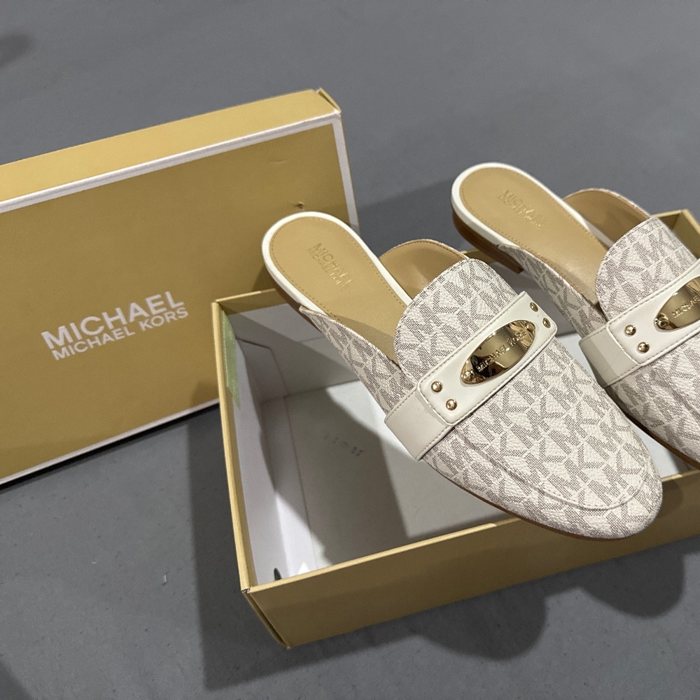 Michael kors dress up/down !